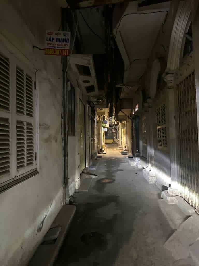 Bán nhà Thổ Quan, trung tâm Đống Đa, 10m2, 1.7 tỷ